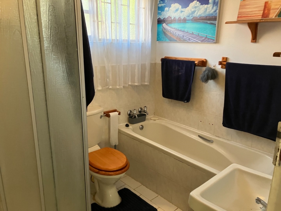 2 Bedroom Property for Sale in Uitsig Free State